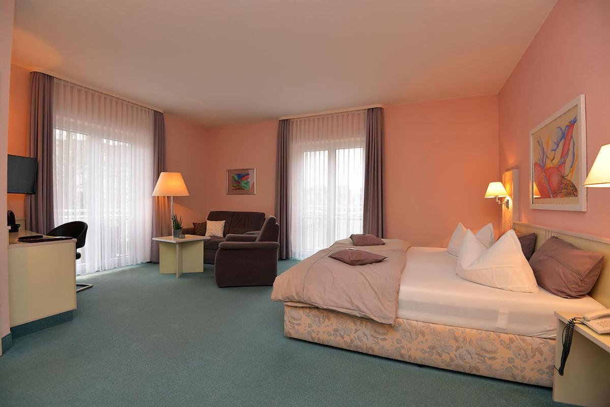 Altstadthotel An Der Werra 마이닝겐 외부 사진